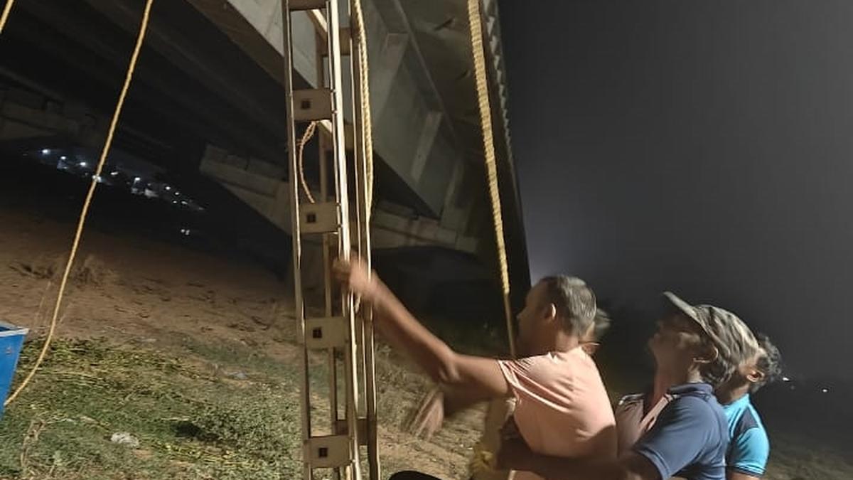 18 youths rescued from floodwaters of Penna River in Nellore