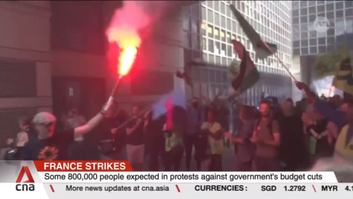 800,000 people expected to take to France's streets to protest planned budget cuts