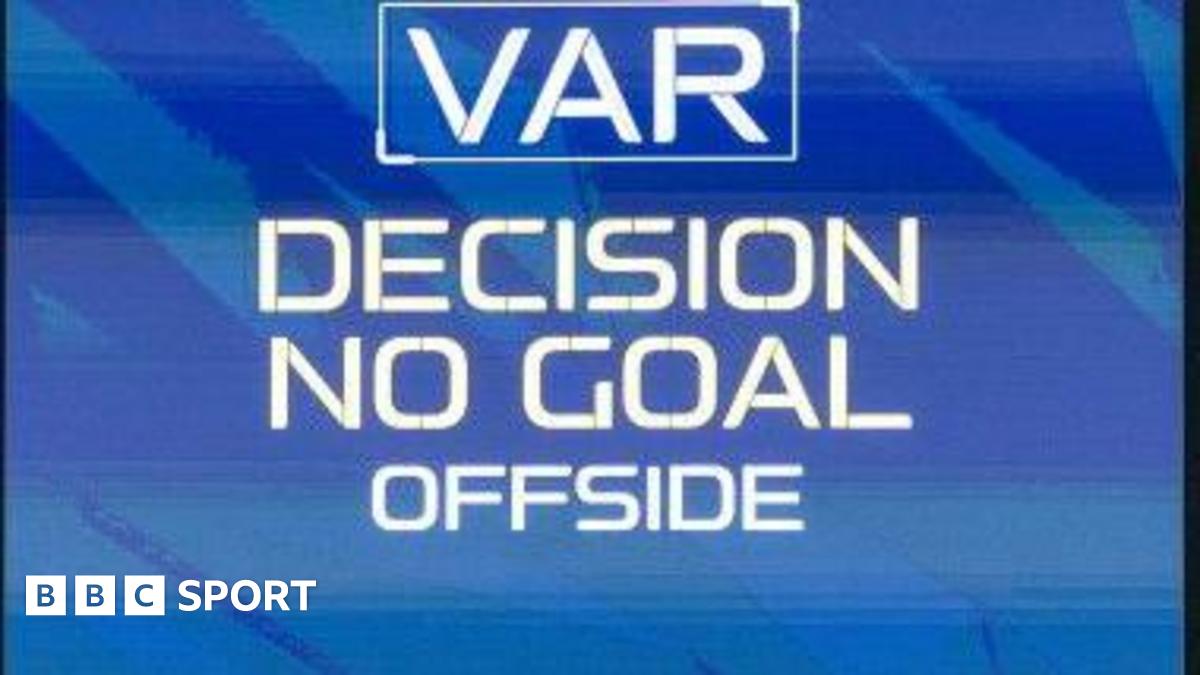 A footballing future without referees, just cameras?