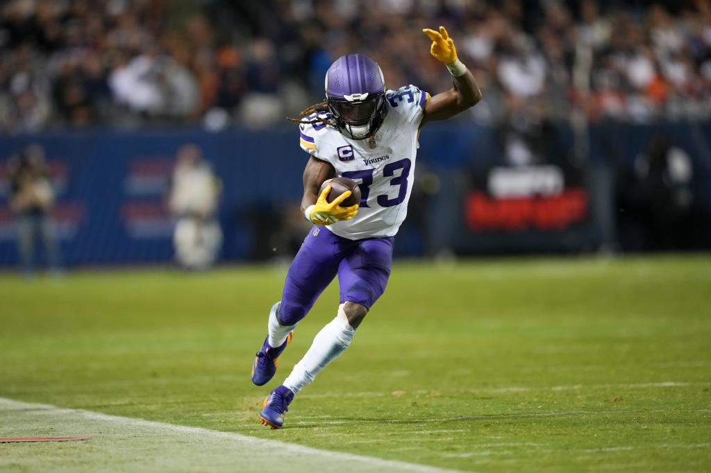 Aaron Jones lands on IR in latest Vikings injury crusher