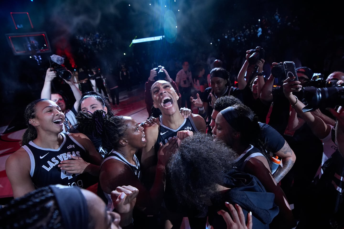 Aces, Fever come through late to reach WNBA semifinals - The Boston Globe