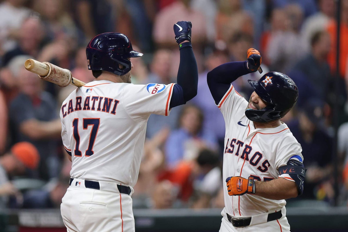 Against Jacob deGrom, Astros find their 'collective approach' and catapult into first place