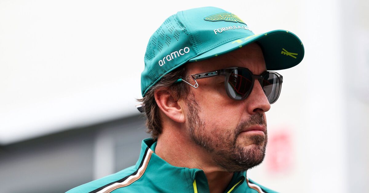 Alonso suffers 'one in 10 million' blow as Aston Martin star desperate for luck