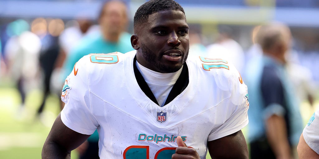 Amazon Prime faces backlash after ill-timed report on Tyreek Hill allegations during Bills-Dolphins game