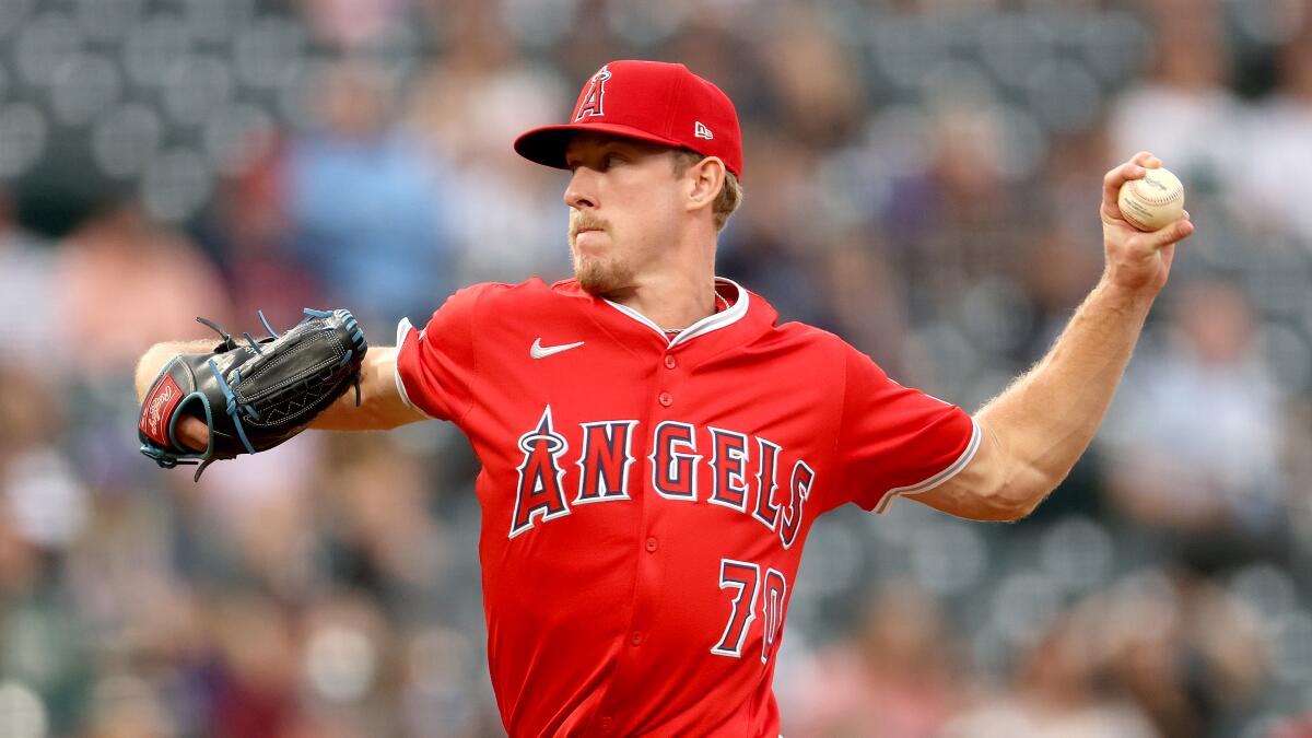 Angels can't keep pace with Rockies and suffer their eighth consecutive loss