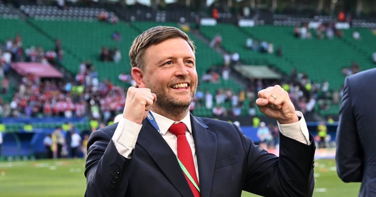 Arsenal issue Richard Garlick statement as five chiefs given new roles by Stan Kroenke - The Mirror