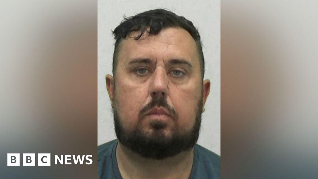 Ashington car dealer helped road rage killer hide vehicle