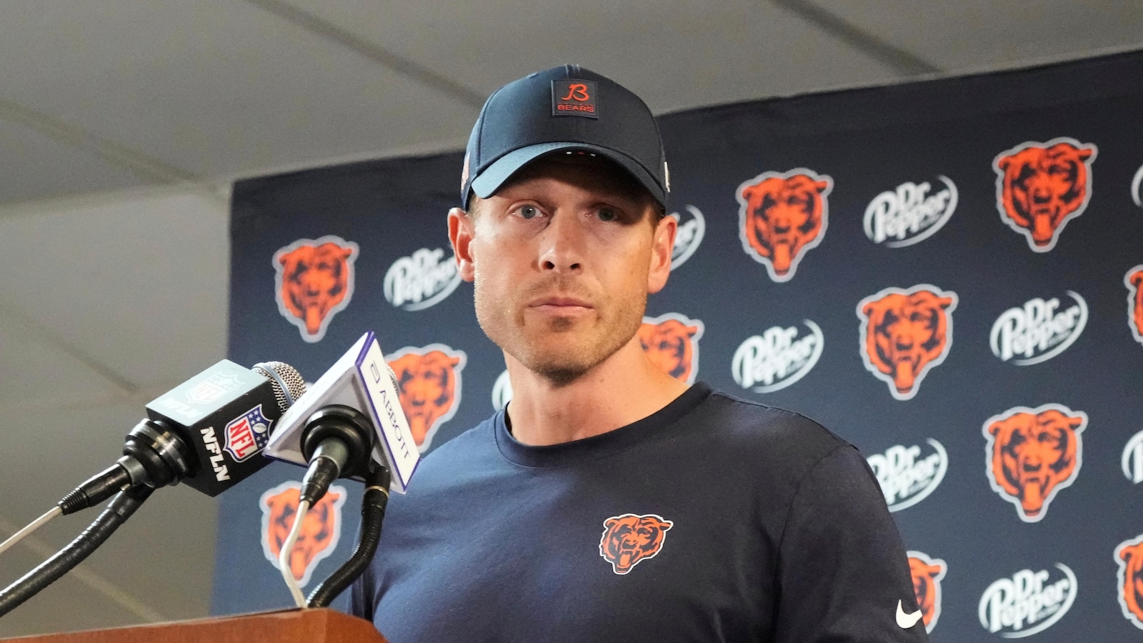 Bears' Ben Johnson says his team was 'a mess' in win over Raiders