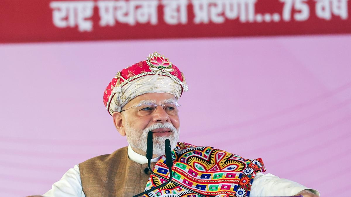 Birthday wishes pour in for PM Modi