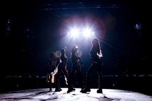 Blackpink adds dates to tour