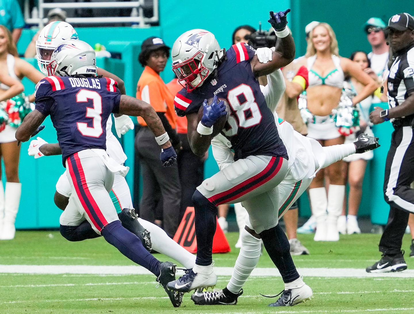 Breaking down the snap counts from the Patriots' Week 2 win over the Dolphins in Miami - The Boston Globe