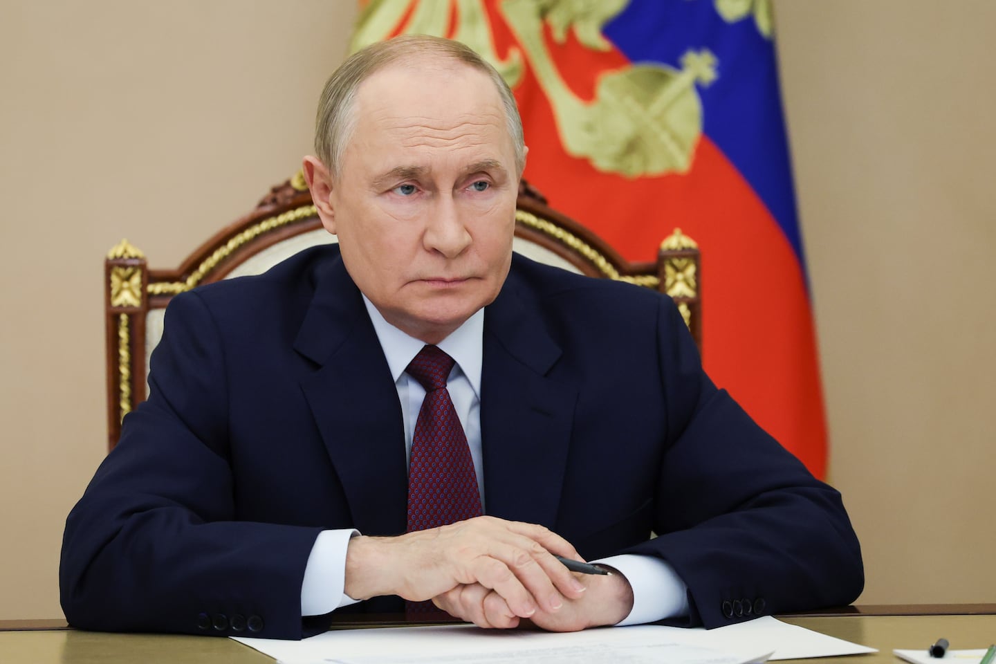 Britain spy chief says he sees no evidence Putin wants to negotiate peace in Ukraine - The Boston Globe