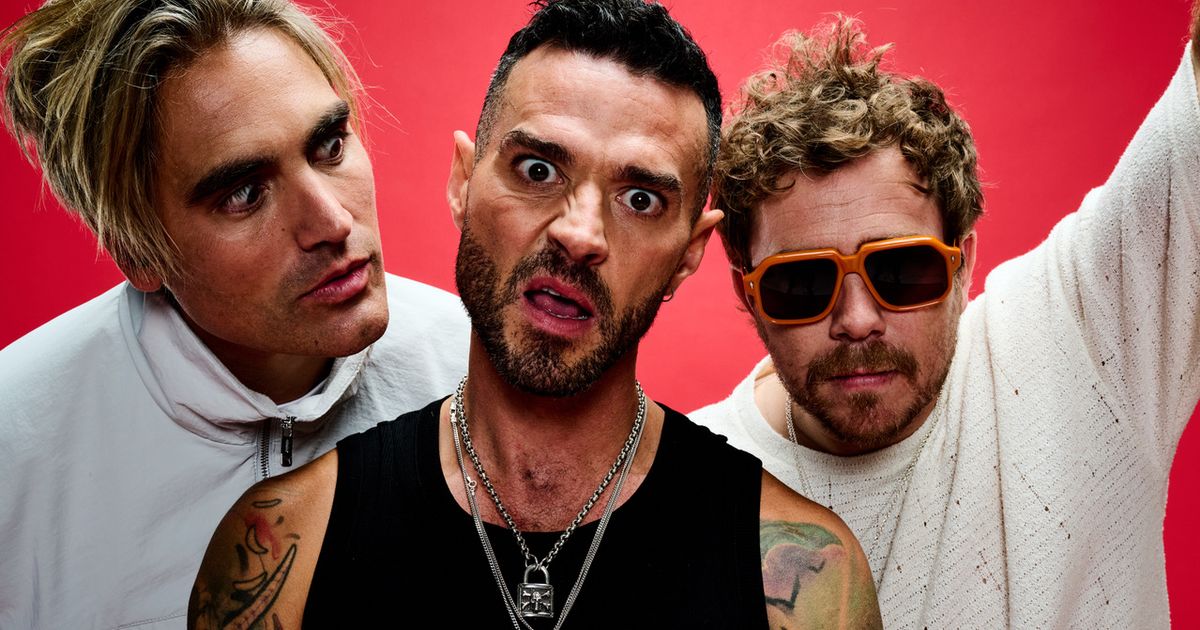 Busted star quits joint tour with McFly in bombshell statement