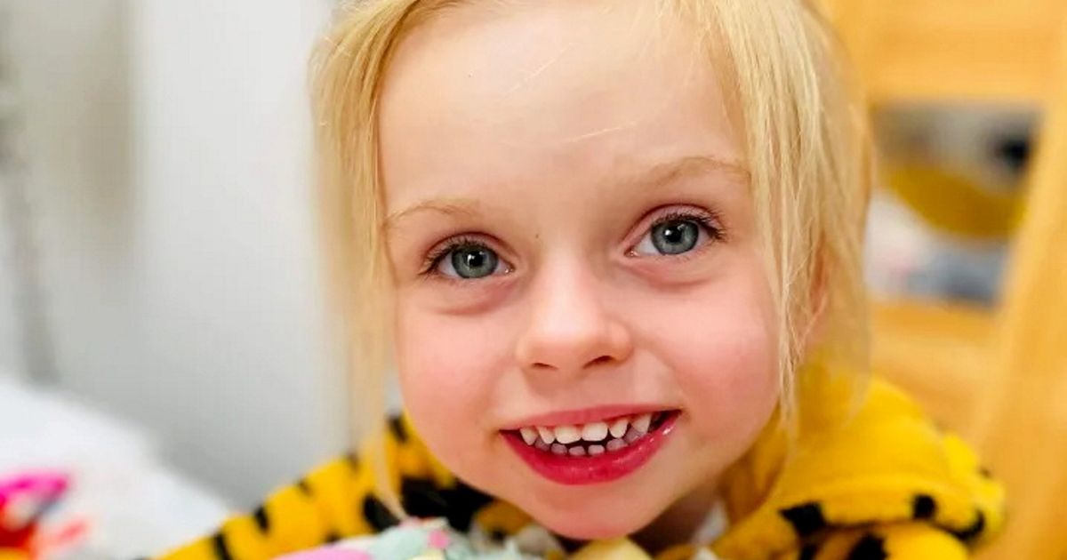 'Busy A&E said my little daughter just had a virus - the next day she was dead' - The Mirror