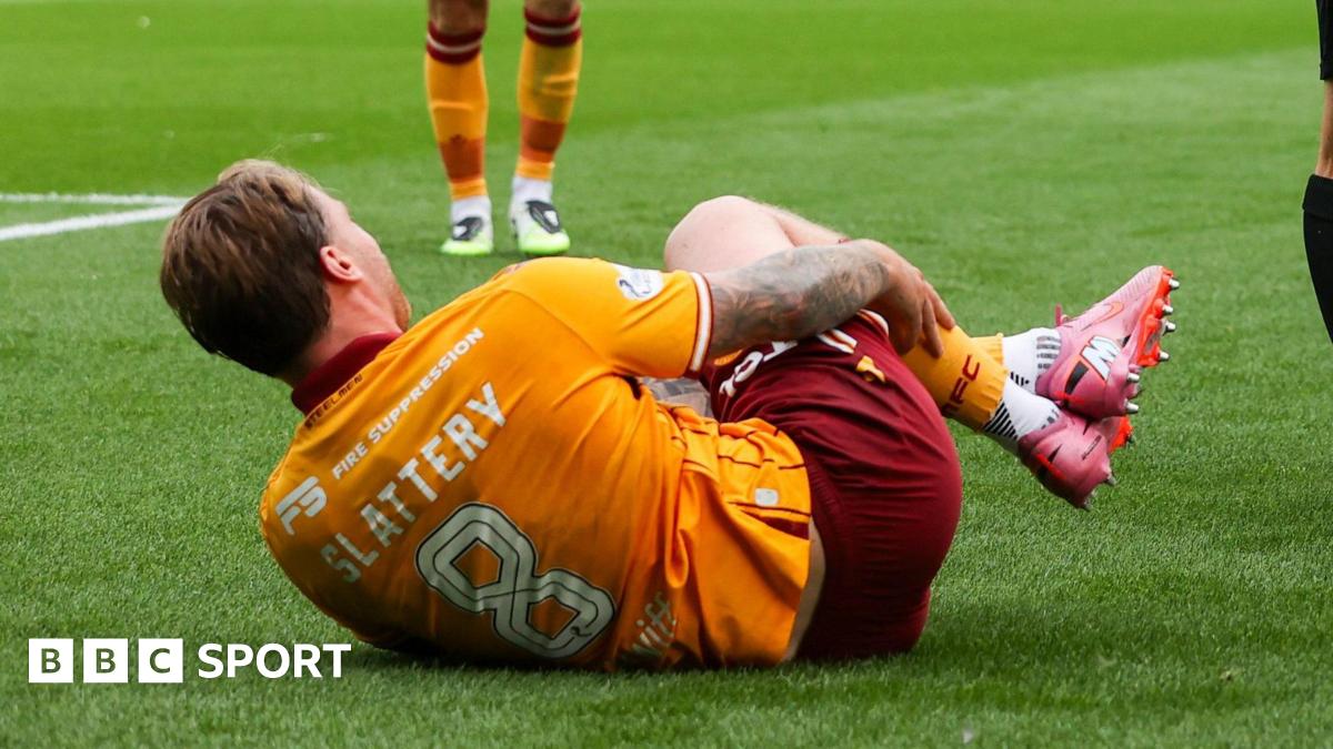 Callum Slattery: Motherwell midfielder set for another month out