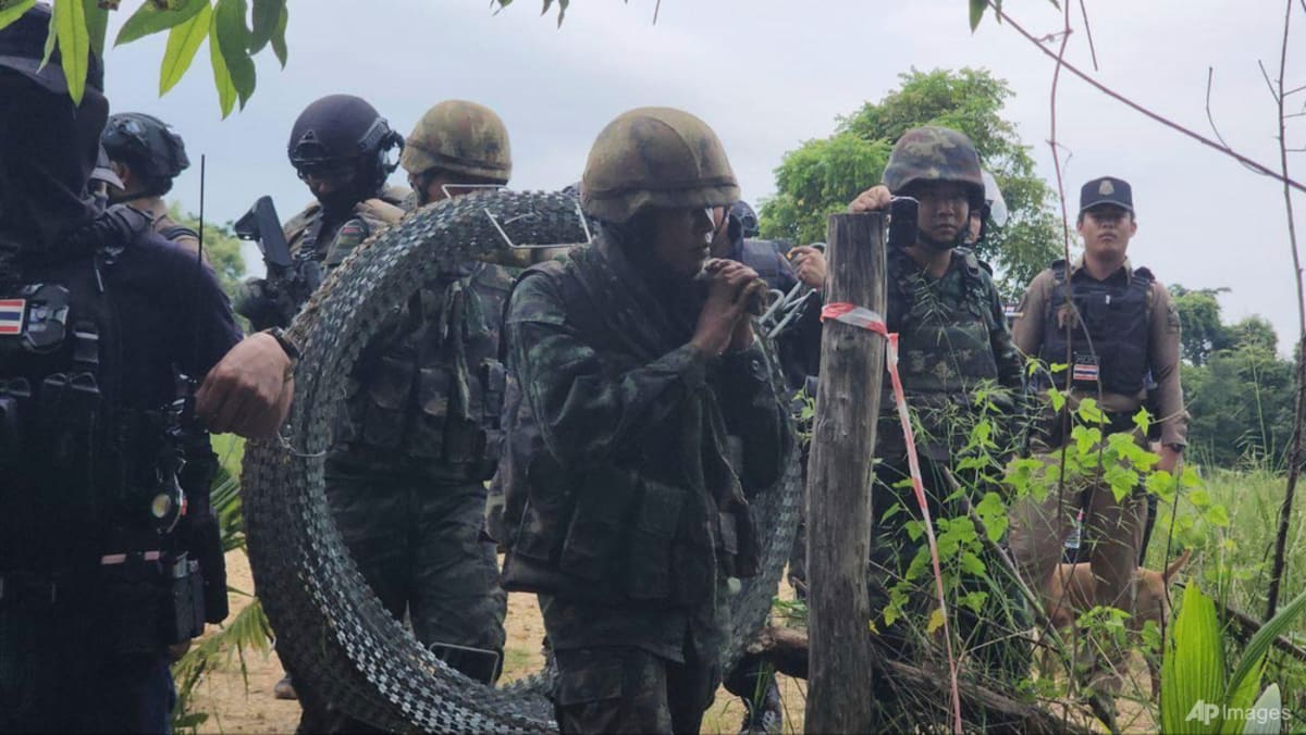 Cambodian PM accuses Thai forces of evicting civilians on border