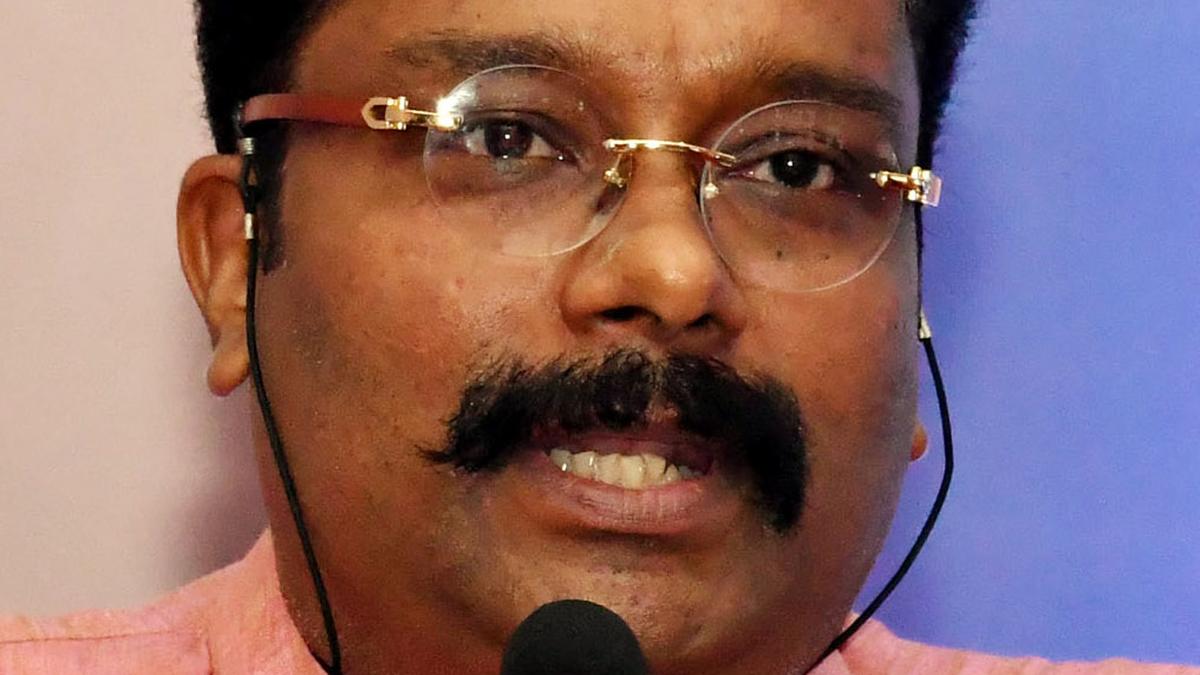 CAT stays Kerala government's transfer order of IAS officer B. Ashok a day after it was issued