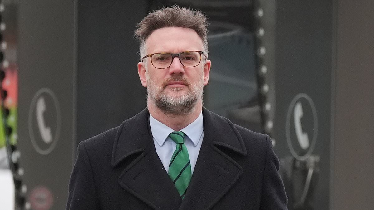 Charles Hanson clashes with neighbours over event plans at his mansion