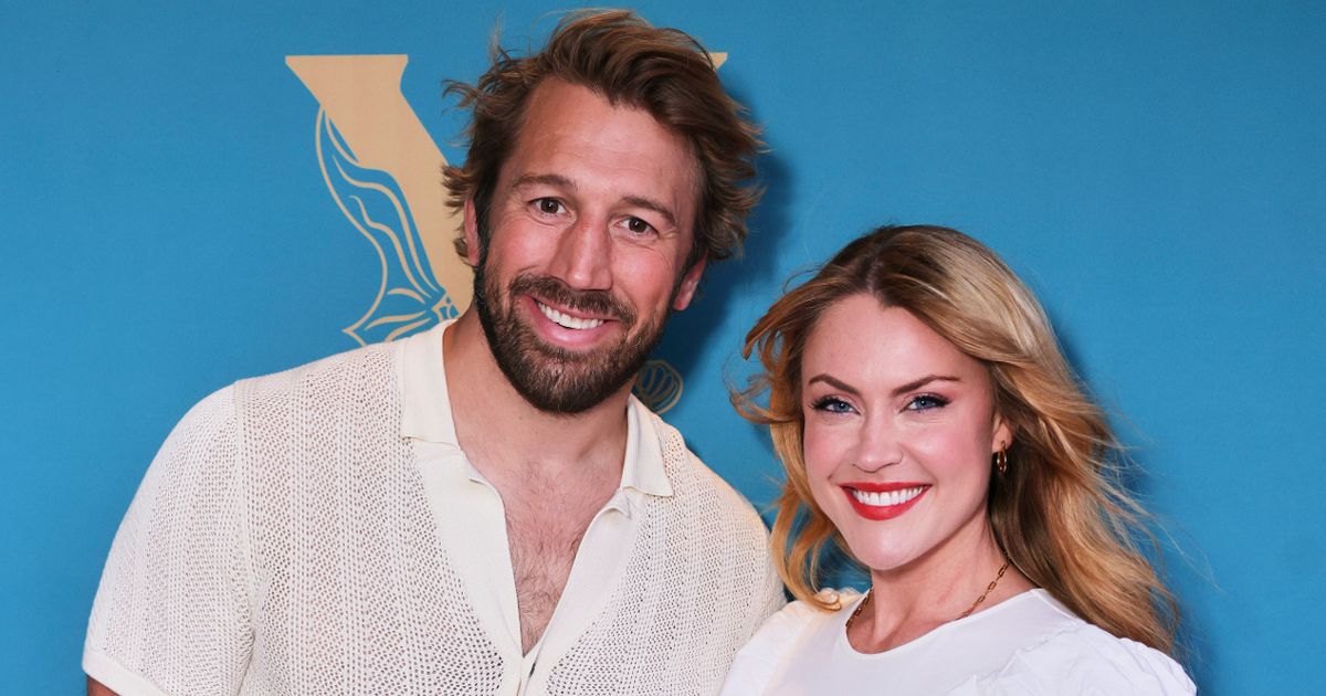 Chris Robshaw's famous singer wife, stalker nightmare and post-scandal apology - The Mirror