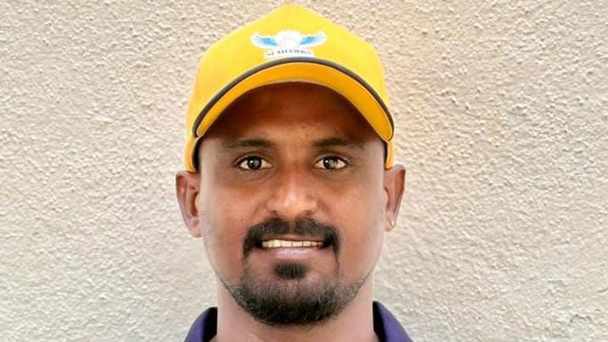 Comeback-man Chandrasekar confident of bowling on any wicket