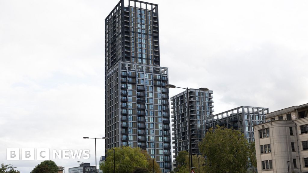 Croydon flat block to be emptied for major repair works