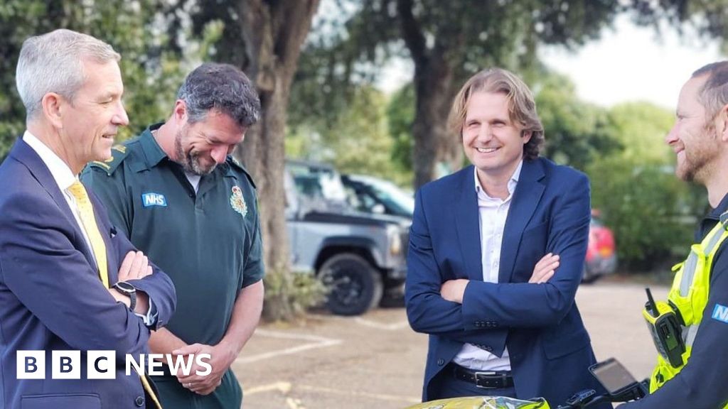 Cycling paramedics in Wells saved from winter cuts