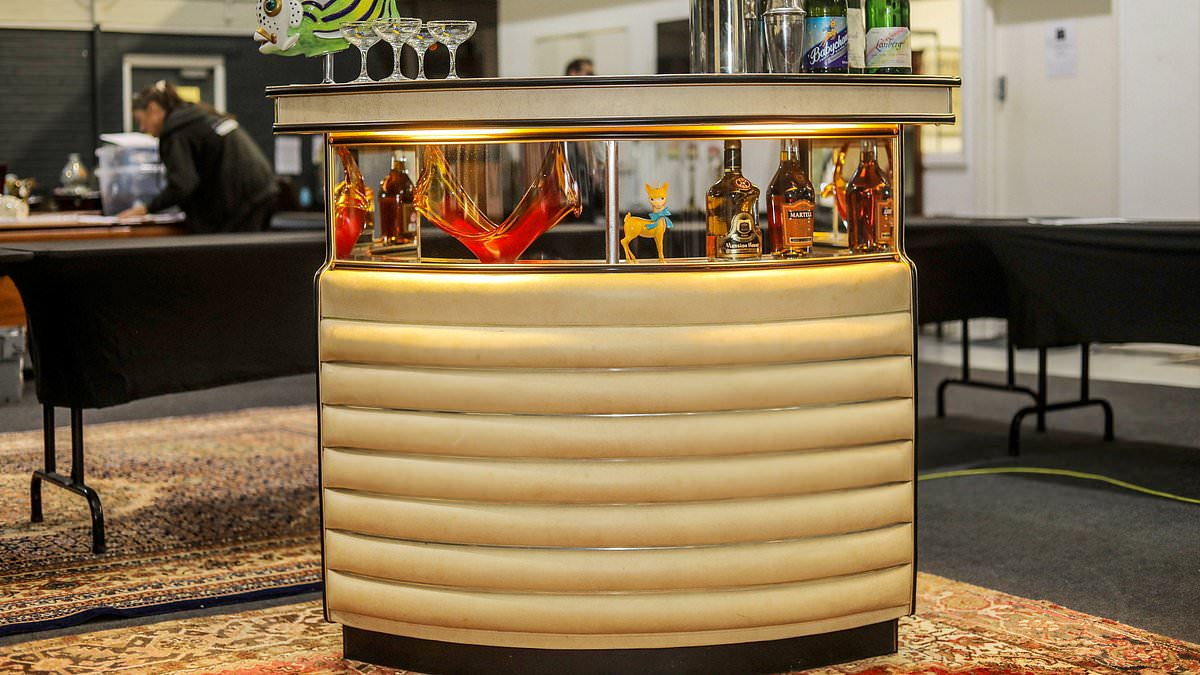 Del Boy's cocktail bar from Only Fools And Horses goes up for sale