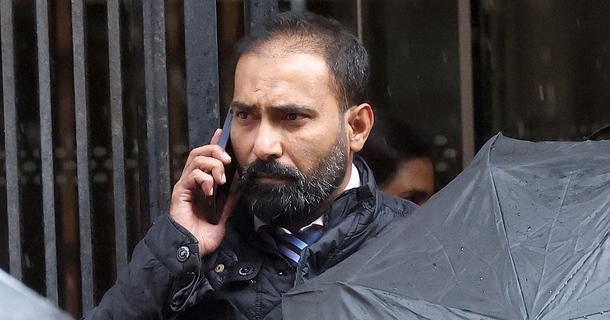 Doctor who left patient during op to have sex with nurse will not face sanctions - The Mirror