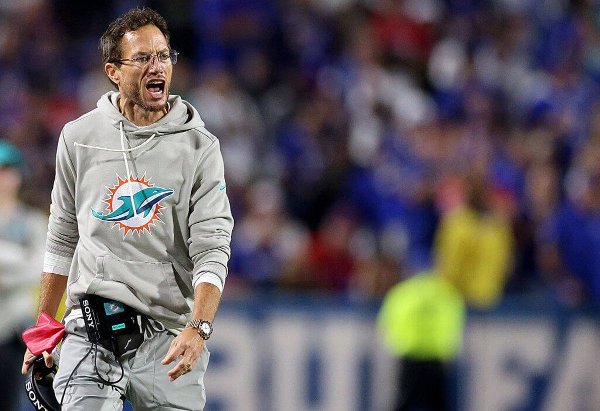 Dolphins plan to 'be in talks with the league' over final play of first half vs. Bills