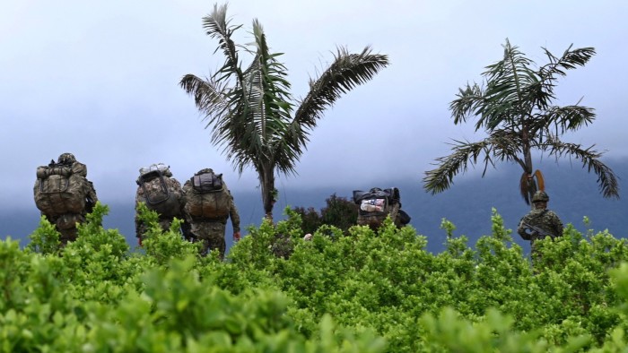 Donald Trump accuses Colombia of failing to co-operate on drugs crackdown