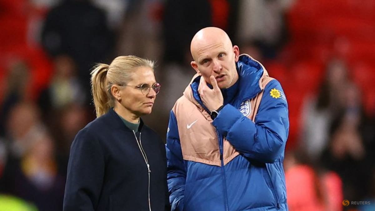 Dutch coach Veurink sad to end long association with Wiegman