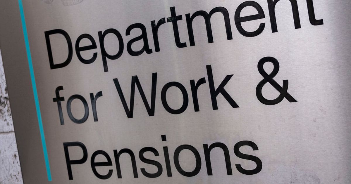 DWP claimants on eight benefits to get bank accounts checked under new crackdown - The Mirror