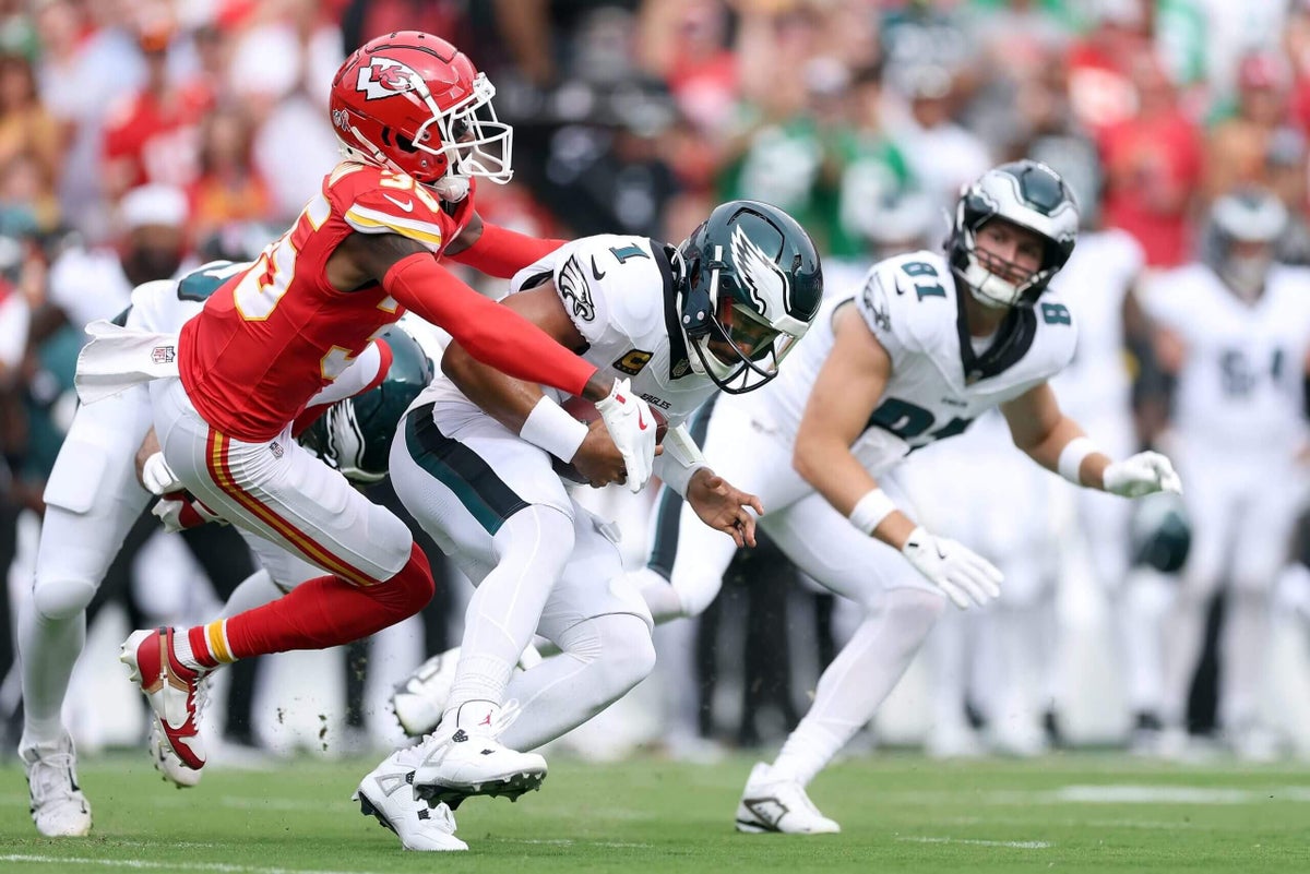 Eagles offense has a problem. OC Kevin Patullo says he'll fix it