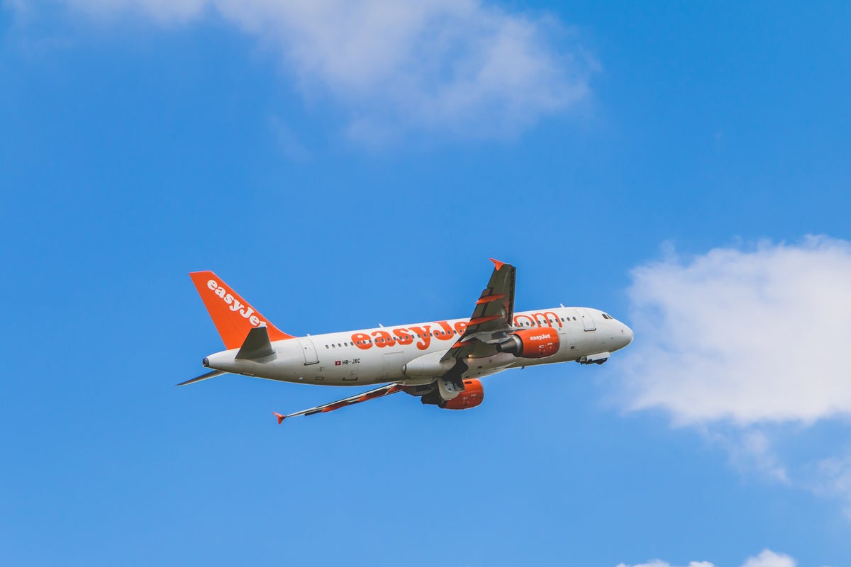 EasyJet tragedy as passenger dies on Lanzarote flight