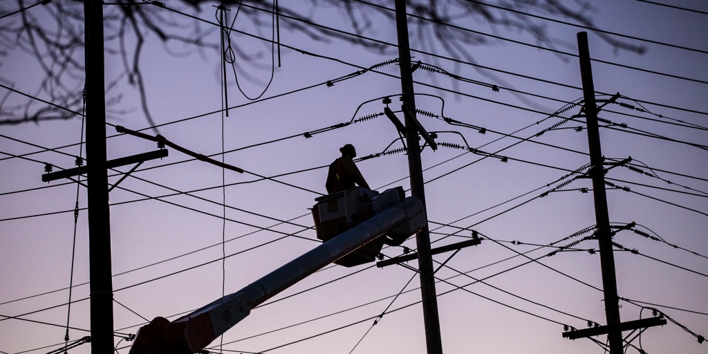 Electricity costs jolt New Jersey's race for governor  --  and they're coming for the midterms