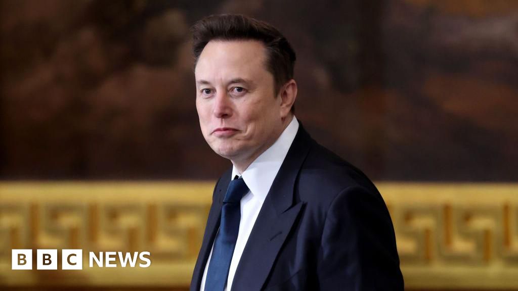 Elon Musk buys $1bn worth of Tesla shares