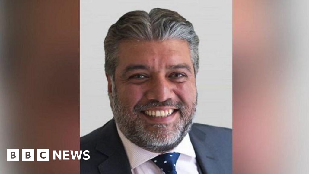 Essex cricket chairman Anu Mohindru resigns after CV scandal