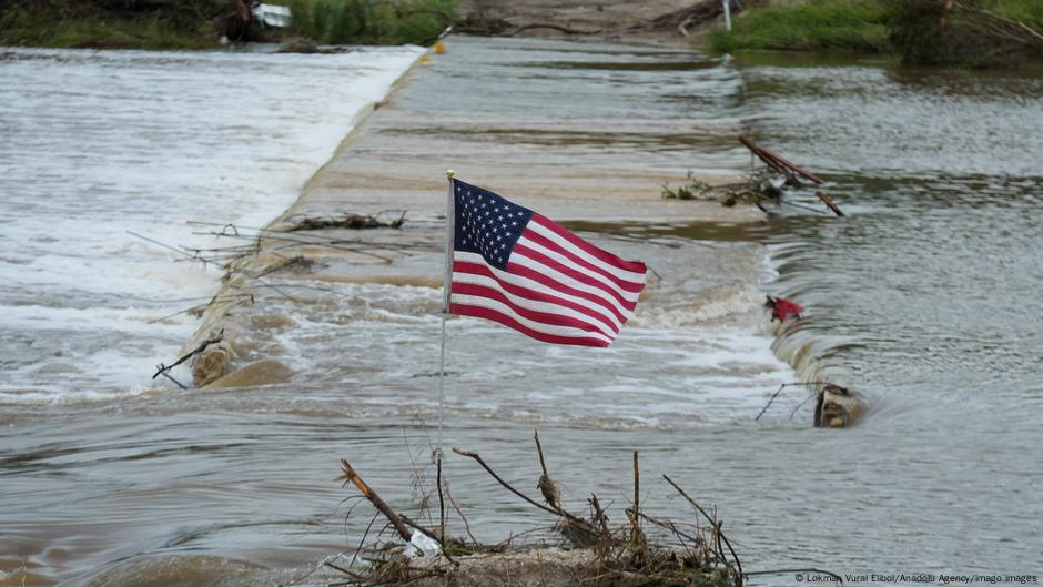 Experts fired by Trump revive popular climate website