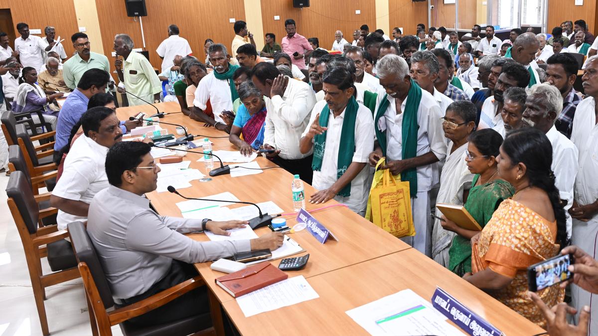 Farmers complain about medical waste from Kerala being dumped in Madurai district