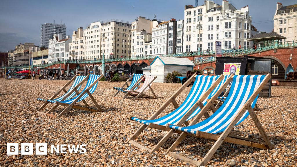 Five new unitary authorities in Sussex would 'save £52m a year'