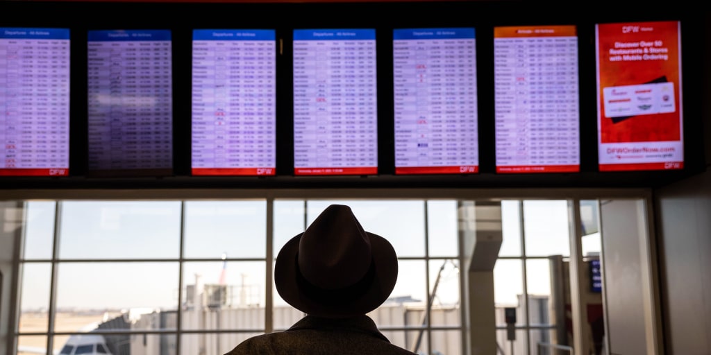 Flights snarled at Dallas airports over equipment issues, FAA says