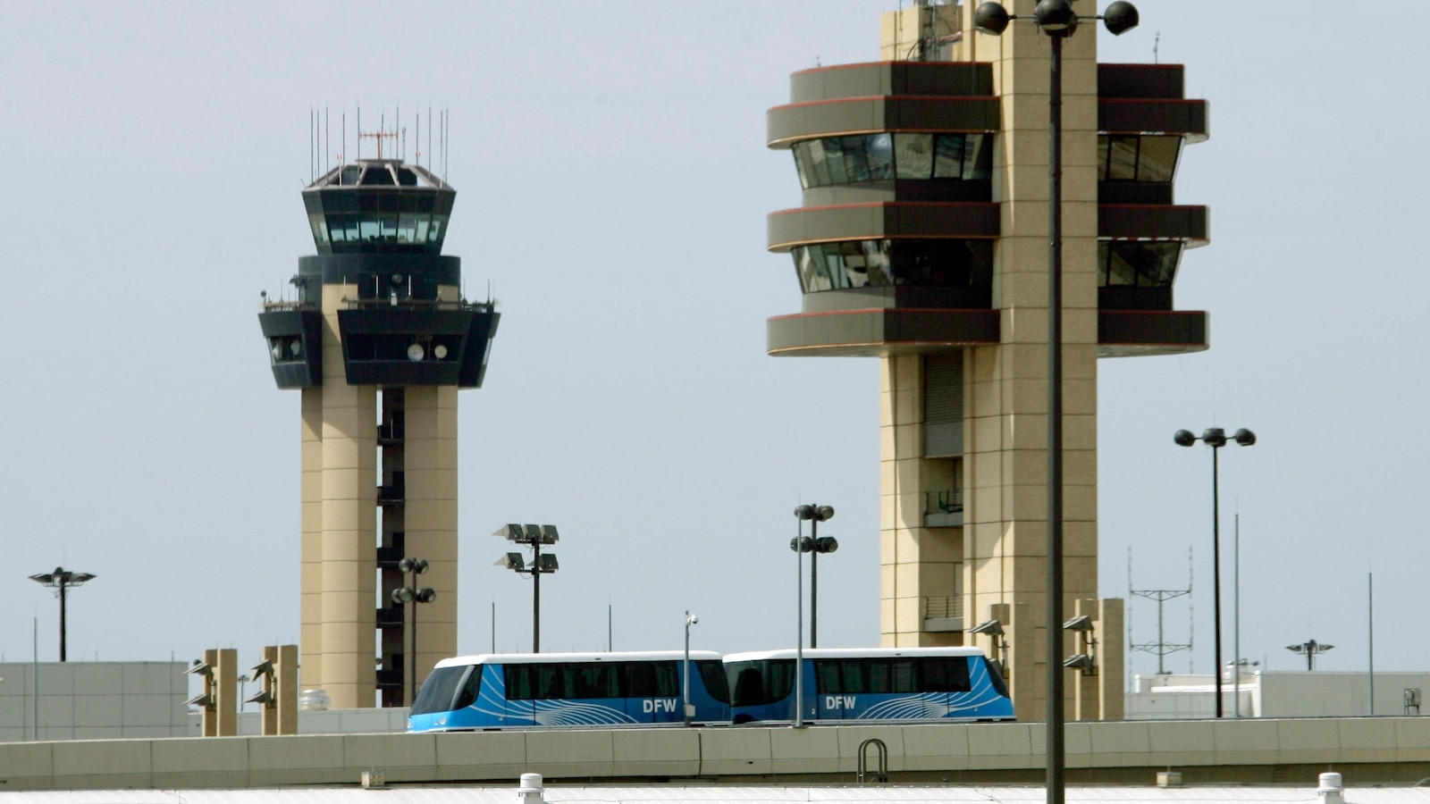 Flights snarled at Dallas airports over equipment issues, FAA says