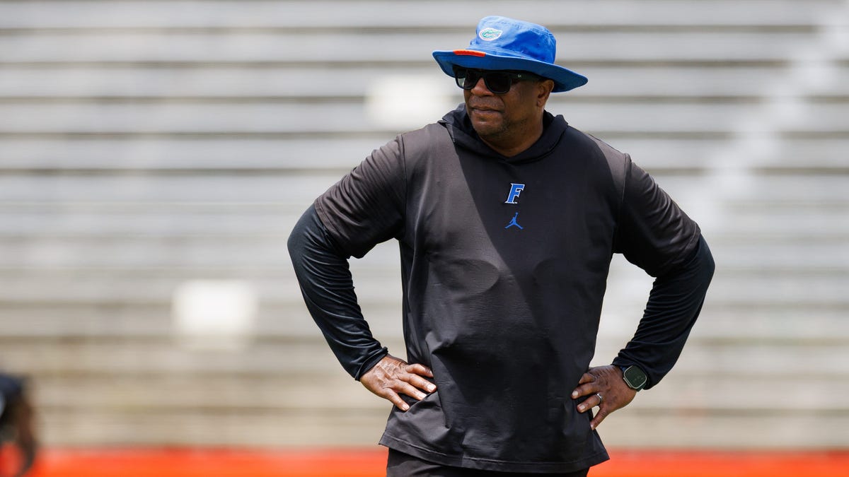 Florida assistant Jabbar Juluke suspended 3 games for role in LSU pregame scuffle