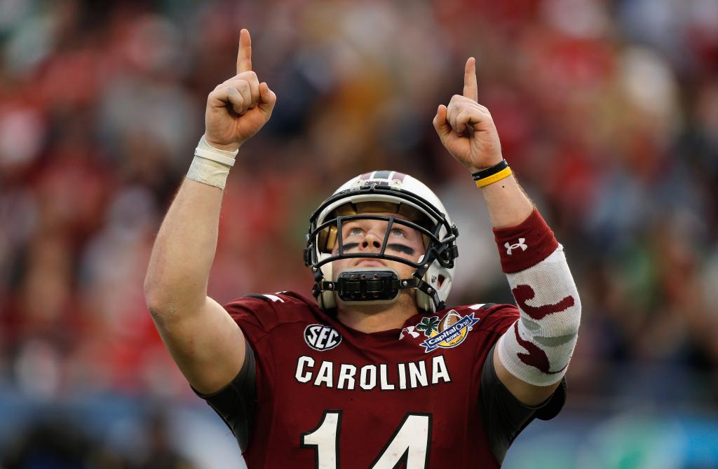 Former South Carolina QB Connor Shaw collapses while coaching son's...