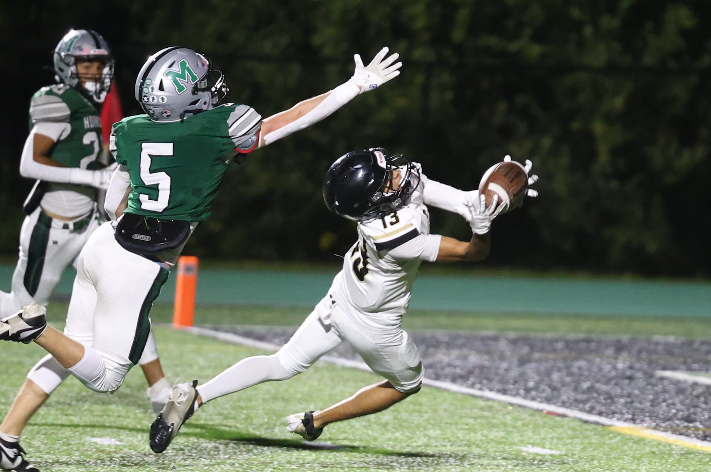 Fueled by the 'catch', Springfield Central snares a statement win at Mansfield - The Boston Globe