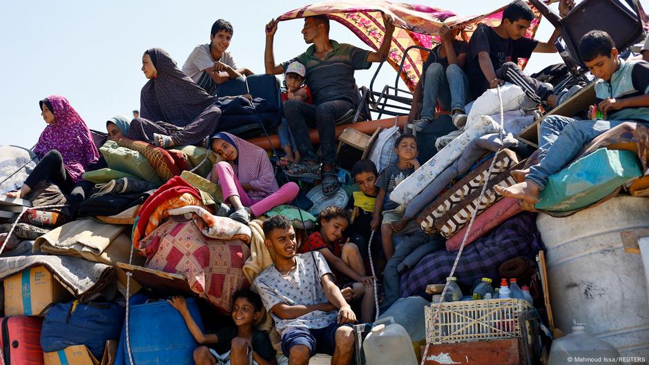 Gaza experiences most intense bombing since start of the war