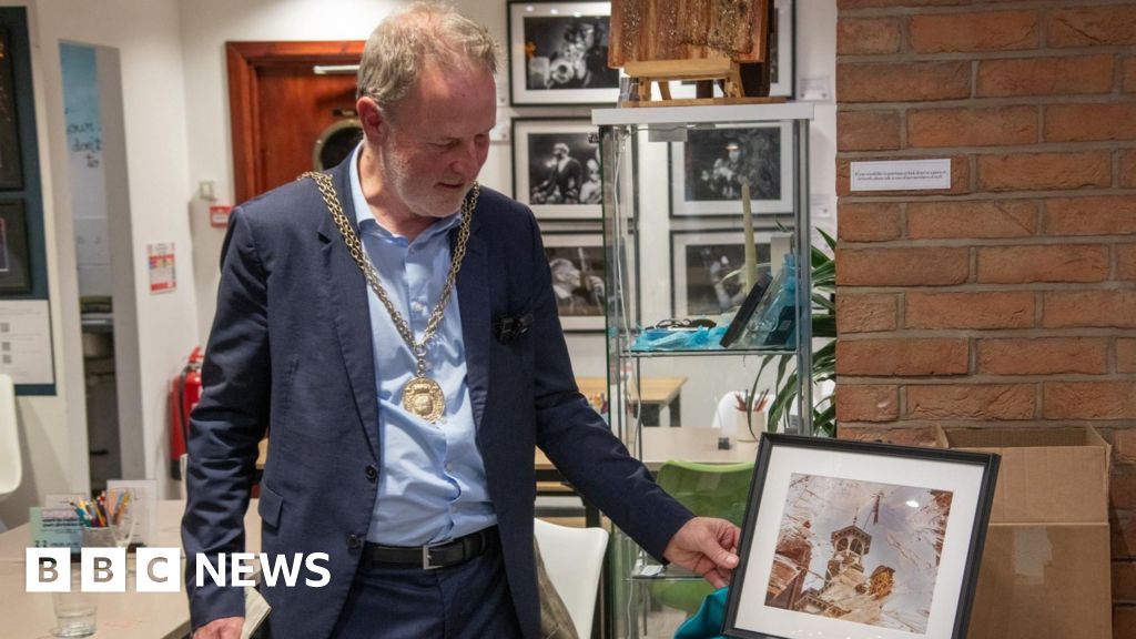 Guildford photographers create mayor's 2026 charity calendar