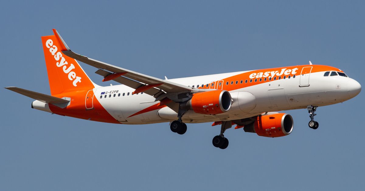 Horror as easyJet passenger dies onboard flight to Lanzarote