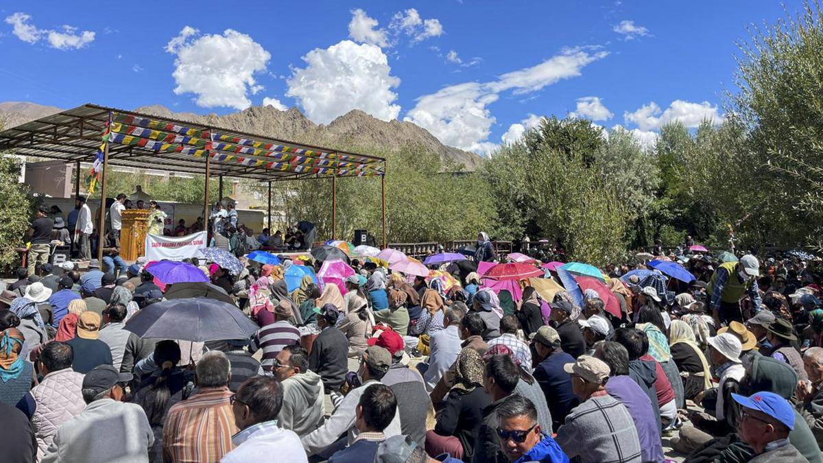 Hunger strike for Ladakh's Statehood enters seventh day; will remain 'apolitical', say protesters