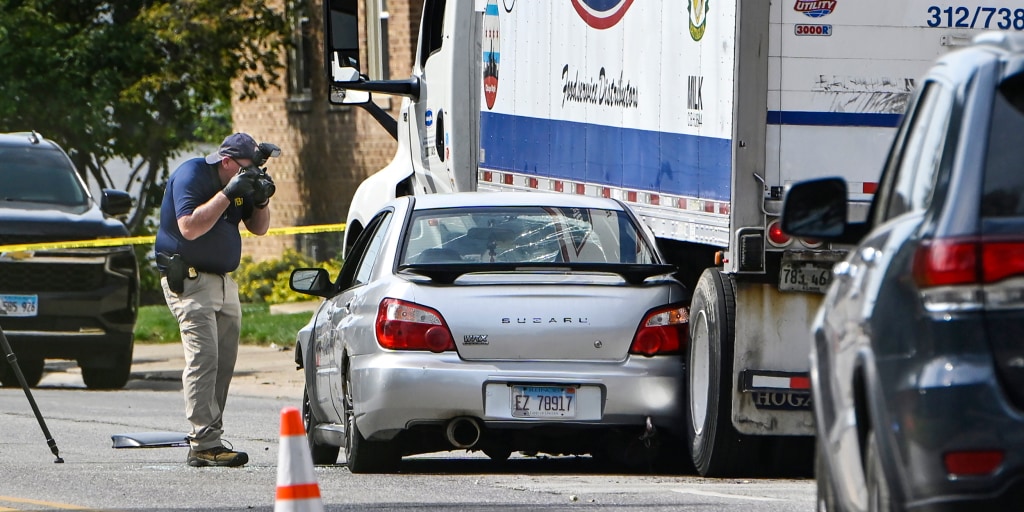 ICE officers in fatal Chicago shooting were not wearing body cameras